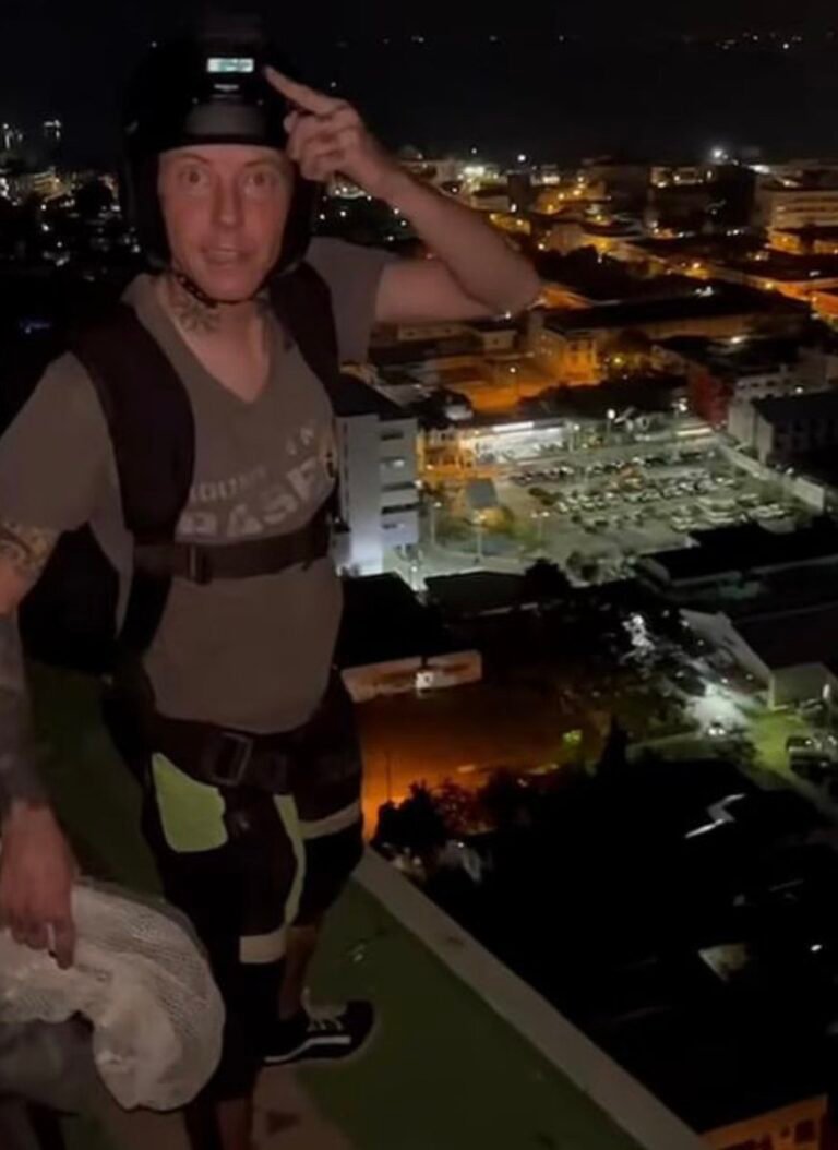 56 Photos Captured Seconds Before Disaster