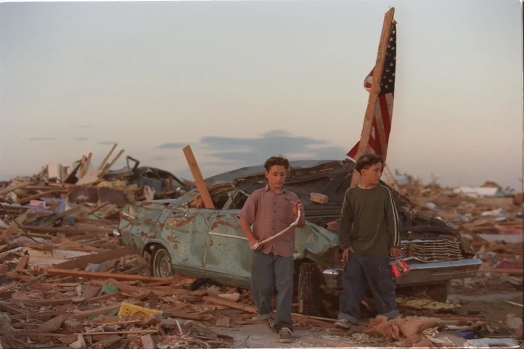 Aftermath of a tornado in Oklahoma. 4 May 1999