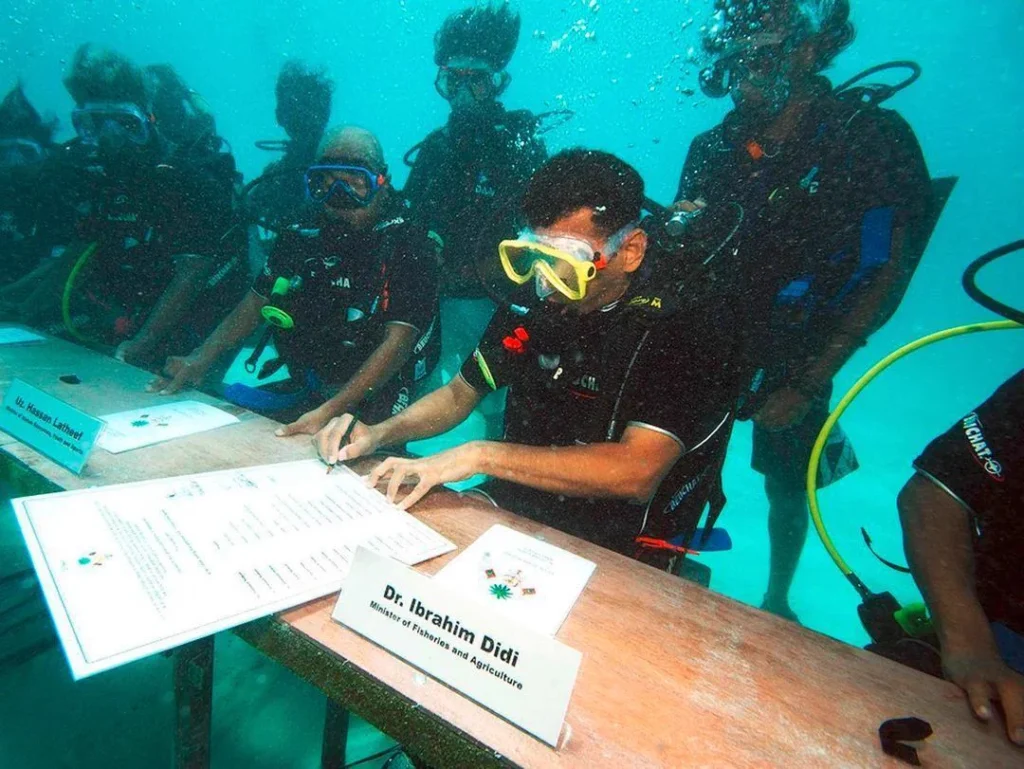 When the maldivian president held the world's first underwater cabinet meeting to sign a climate change SOS.