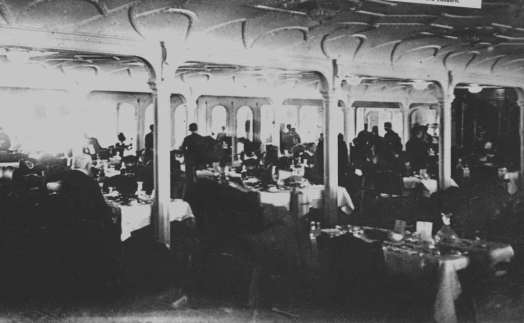 Only known authentic photograph of Titanic's dining saloon (1912)